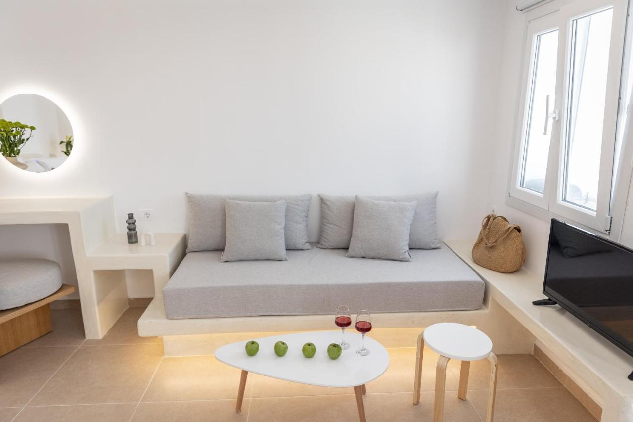 Theophrasti Suites Foinikiá Eksteriør bilde