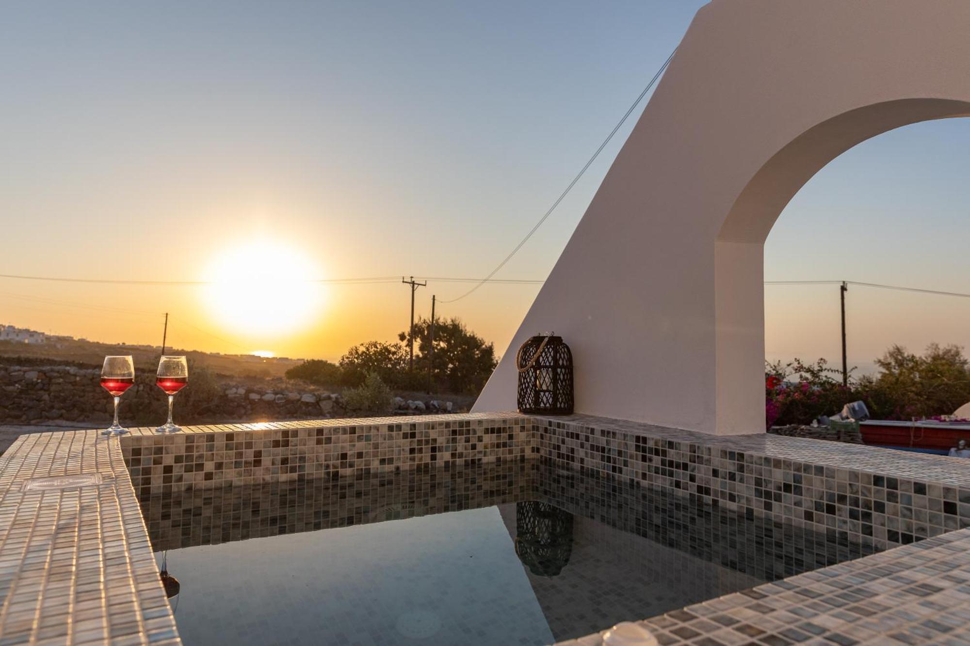 Theophrasti Suites Foinikiá Rom bilde